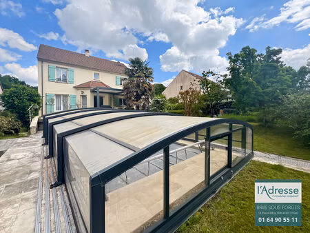 vente maison 6 pièces  140.68m²  briis