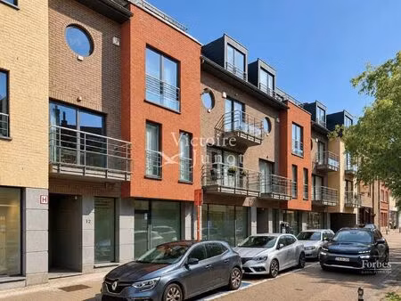 appartement à louer à rue d'argile 12 kraainem (vbe25750)