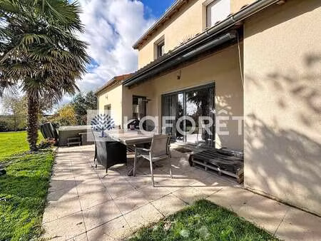 vente maison piscine à la forêt-sur-sèvre (79380) : à vendre piscine / 166m² la forêt-sur-