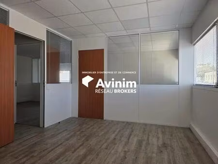 location bureaux 108 m²