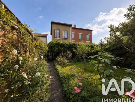maison à maisons-alfort (94700)