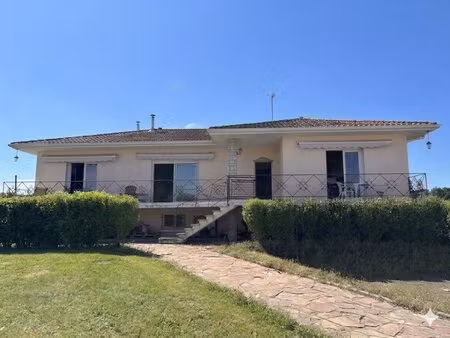 villa 6 pièces  pomarez