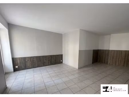 immeuble - 84.3m ²