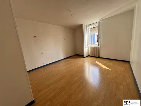 maison - 117.41m ²