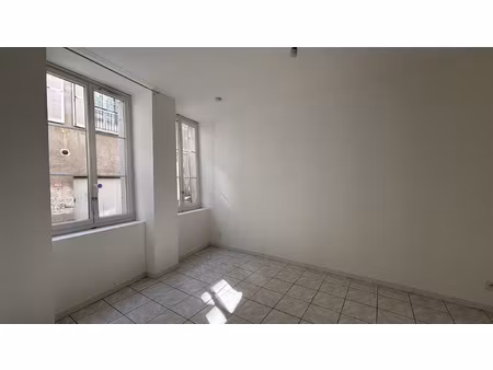 location appartement 1 pièce 22m² orleans 45000