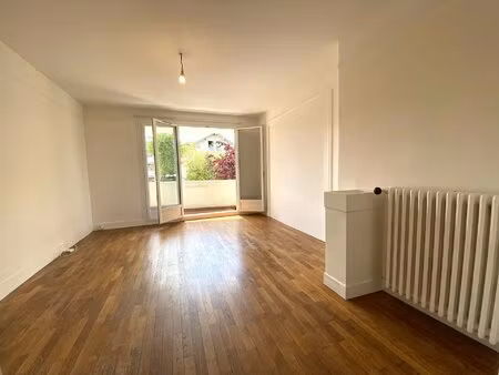 location appartement 3 pièces 60m² colombes 92700