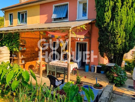 à vendre  agréable maison 83 m²  5 pièces à oullins (69600).