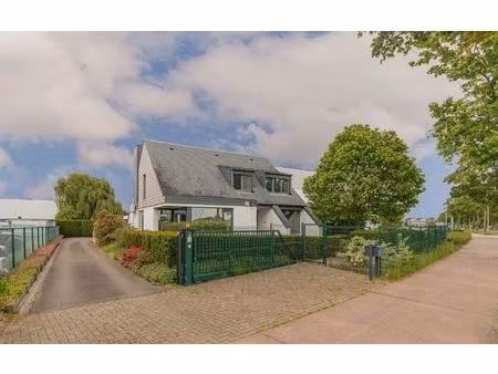 huis te koop in puurs-sint-amands met 4 slaapkamers