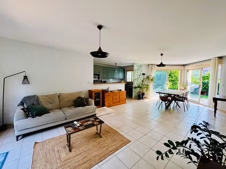 corne - loire authion maison à vendre 5 pièces jardin et garage