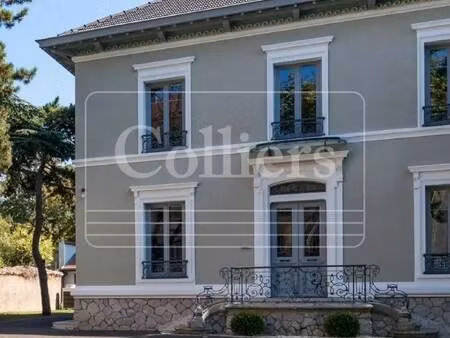 vente bureaux 614 m²
