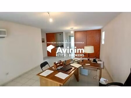 vente bureaux 66 m²