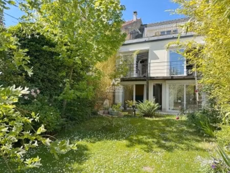 chaville rive droite- foret des fausses reposes - maison 7 pièces dans une impasse au calm