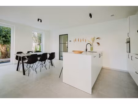 appartement te koop in oostakker met 2 slaapkamers