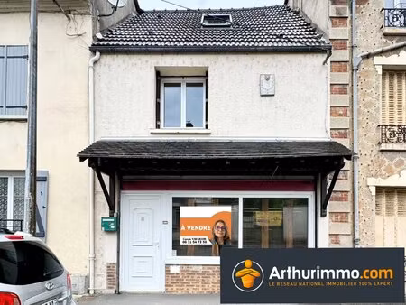 maison 160m²  terrasse  2 garages. saint-les-deux-jumeaux