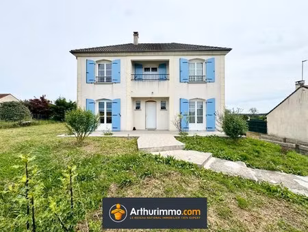 maison t7  terrain 1515m²  proche n4
