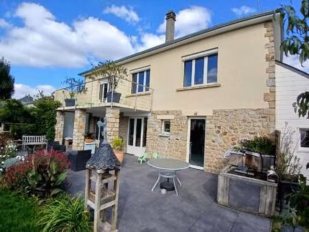 vente maison à laval avesnières (53000) : à vendre / 189m² laval avesnières