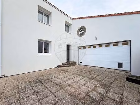 vente maison à saint-sauveur-de-landemont (49270) : à vendre / 140m² saint-sauveur-de-land