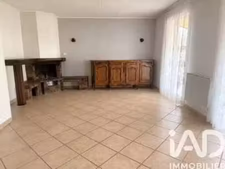 vente appartement 4 pièces à pierrevert (04860) : à vendre 4 pièces / 104m² pierrevert