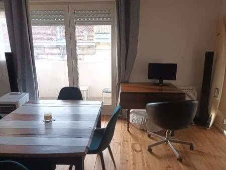 location appartement 2 pièces à bordeaux (33000) : à louer 2 pièces / 47m² bordeaux