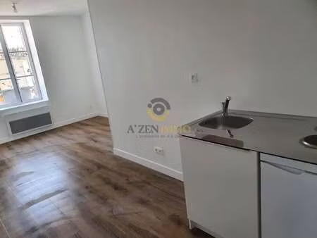 location appartement 2 pièces à bressuire (79300) : à louer 2 pièces / 31m² bressuire