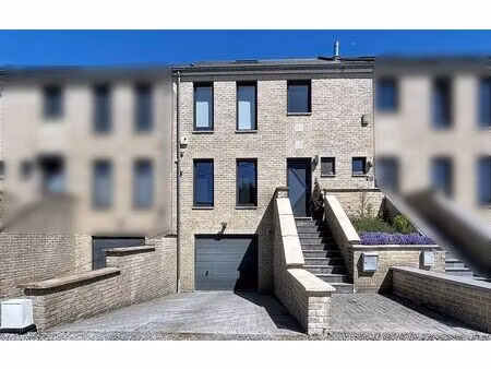 maison à vendre à rue de la roche aux corneilles 8 châtelet (vbe25748)