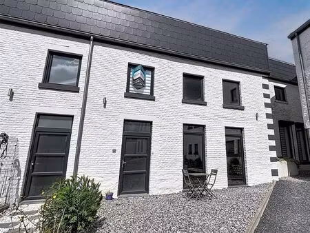maison à vendre à place du 11 novembre 26 sambreville (vbe25736)