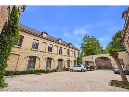 superbe duplex de caractère avec 3ch et parking privatif
