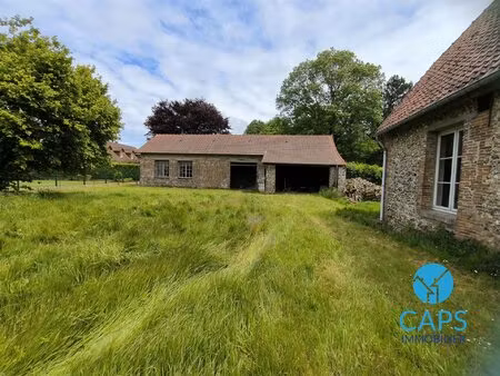 ensemble immobilier empreint d'histoire  à 5 minutes de la vill