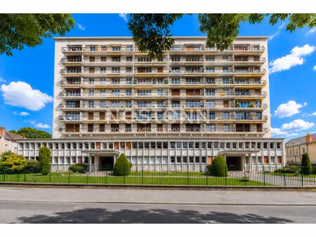 appartement nevers  131m2  standing  concierge  ascenseur  3 chambres  garage sécurisé  ca