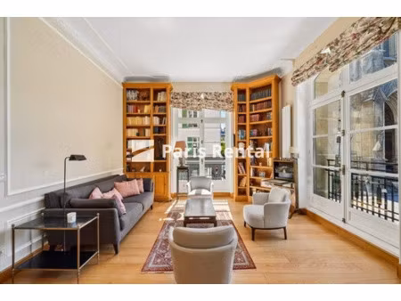 appartement de luxe à louer dans le quartier invalides
