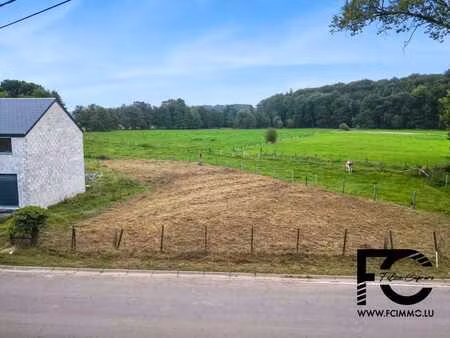 à vendre - terrain constructible de 8 33 ares à attert