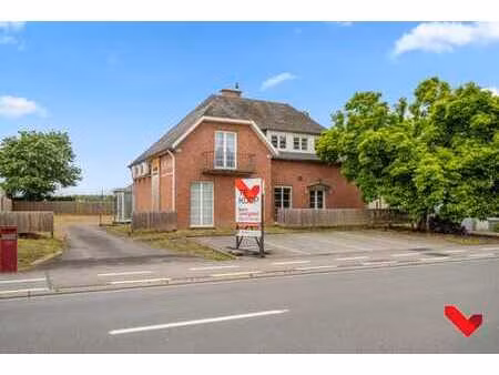 villa commerciale exclusive avec potentiel