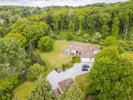 magnifique villa au calme  vue sur la nature.