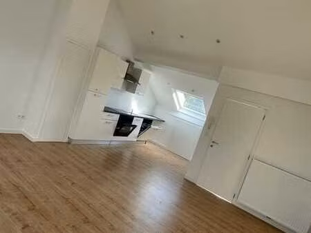 appartement 1 ch 70m2 coutisse