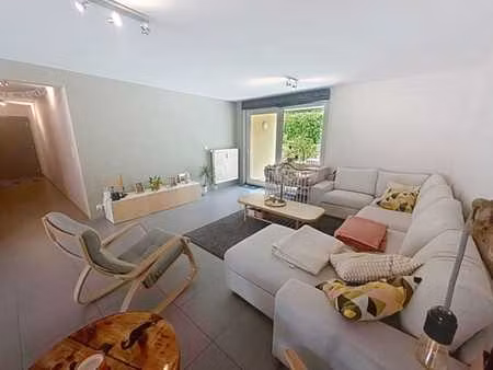 superbe appartement 2 chambres !