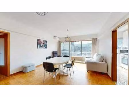 agréable appartement 2ch meublé !