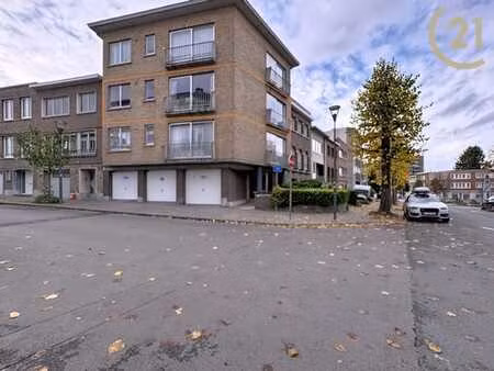 appartement 2 ch. avec garage et terrasse – sans charges !