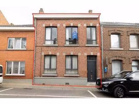 maison mitoyenne + garage in tongeren