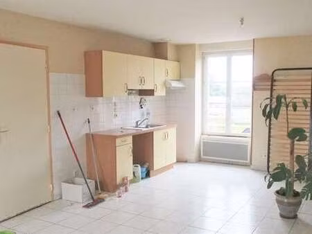 location appartement 3 pièces à maen-roch (35460) : à louer 3 pièces / 65m² maen-roch