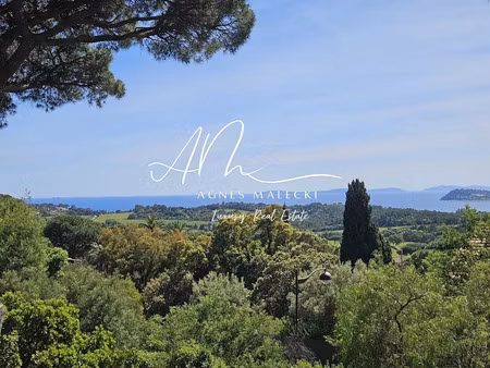 vente propriété 6 pièces 150 m² à la croix-valmer (83420)  1 790 000 €