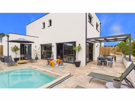 vente villa 7 pièces 160 m² à saint-geours-de-maremne (40230)  595 000 €