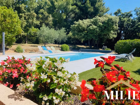 charmante villa plain pieds piscine la cadière