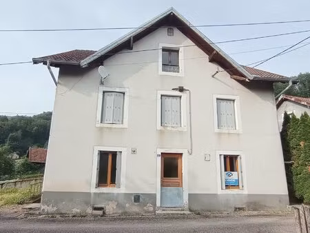 secteur plancher-bas  maison avec deux beaux appartements indépendants d'une surface total