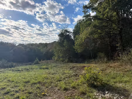 beau terrain de 1639m2 en vente à champagney
