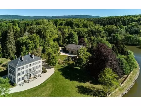 entre canal et foret: le château de freland