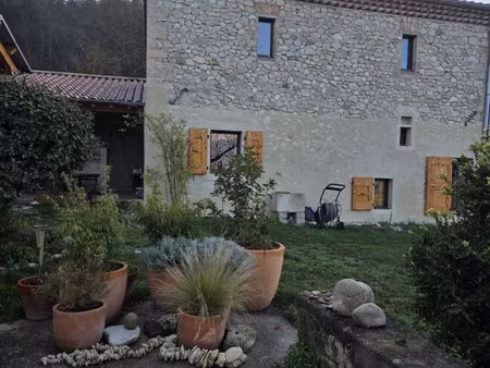 maison de luxe à vendre à menglon