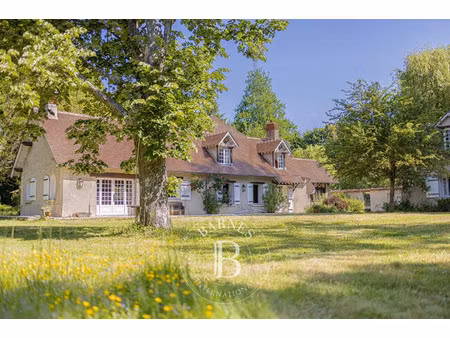 maison de luxe à vendre à ladon