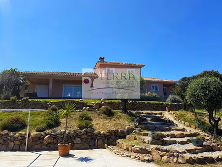 vente villa 8 pièces 221 m² à ventiseri (20240)  1 200 000 €