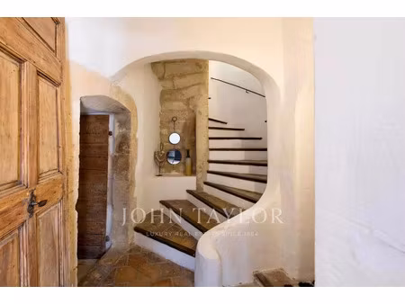 vente maison 15 pièces 359 m² à gordes (84220)  1 995 000 €