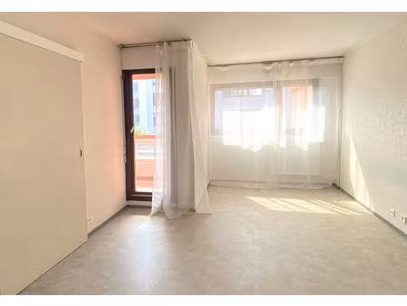 appartement guyancourt - 1 pièce- 38.83 m2